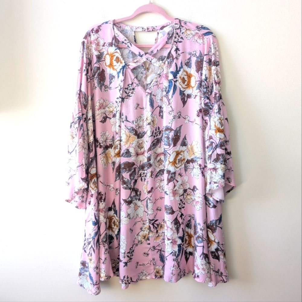 Umgee Floral Print Boho Bell Sleeves Criss Cross Mini Swing Dress Size Small
